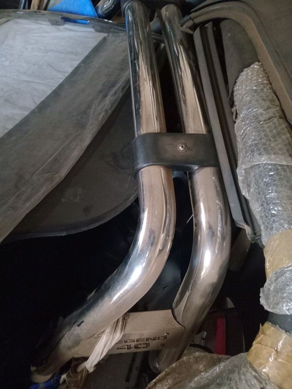 Toyota Hilux legend 40 rollbar