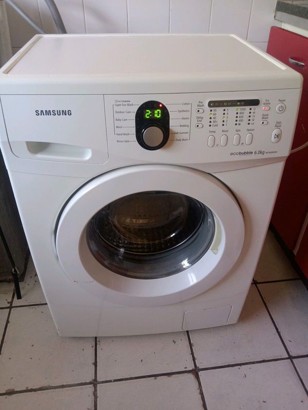 6kgs Samsung Ecco bubble front loader washing machine