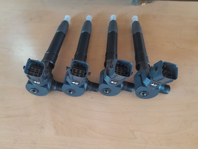 TOYOTA GD6 DIESEL INJECTORS FOR SALE WITH WARRANTY