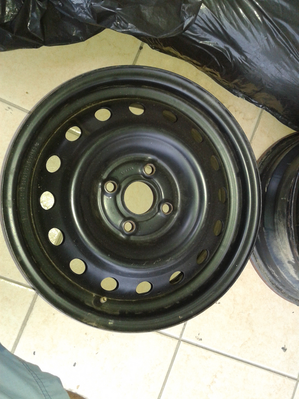 14 inch steel rims for toyota