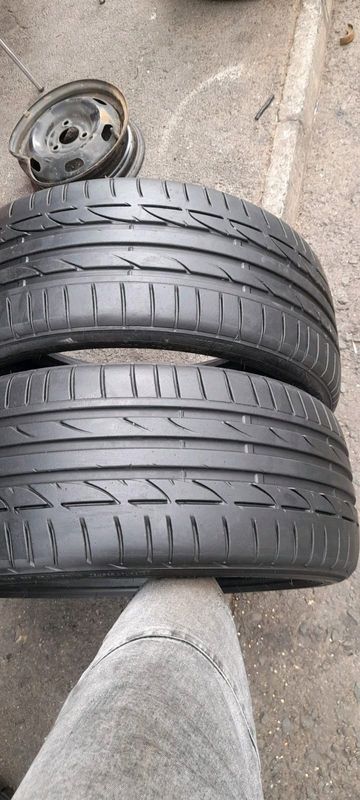 245/40 R19 used tyres and more. Call /WhatsApp Enzo 0783455713