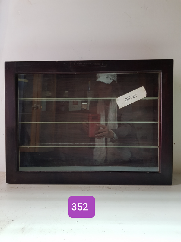 Display Cabinet for small collectables