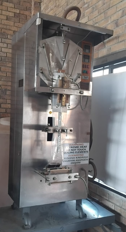 Automatic ice lolly machine