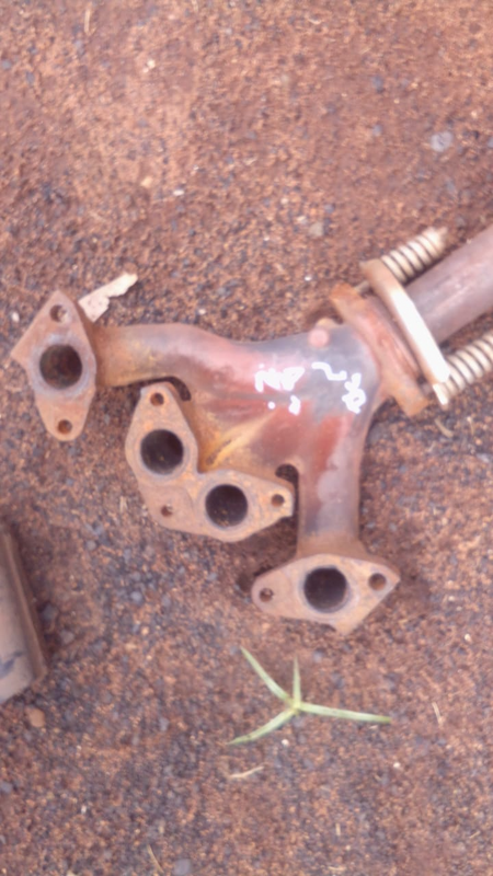 2012 Nissan NP200 Exhaust Manifold For Sale.