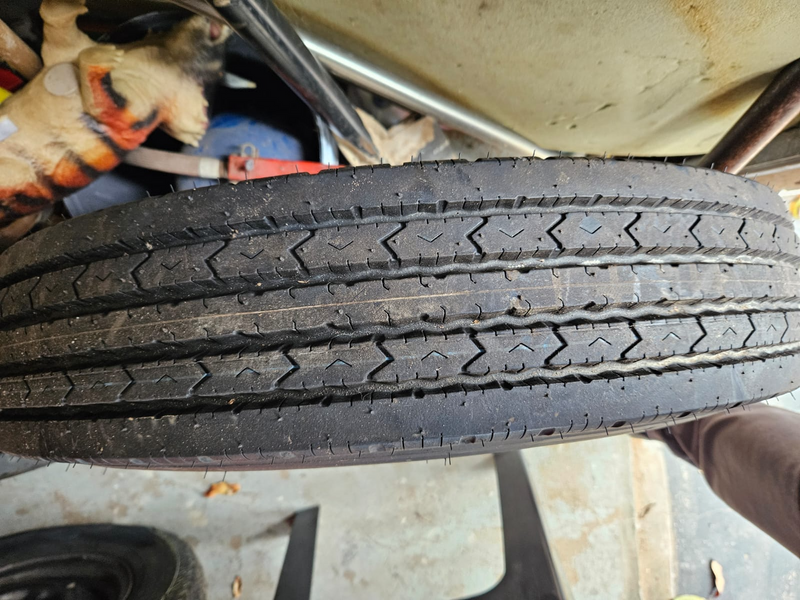 Truck tyres for sale x4