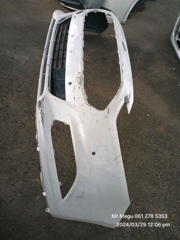 FORD FUSSION FRONT BUMPER