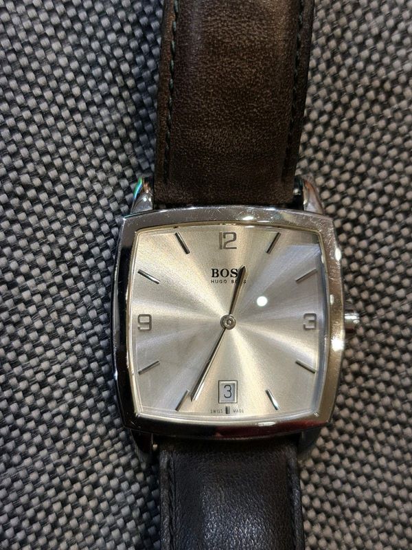 Hugo Boss Model 1680 - 04568 Mens Watch