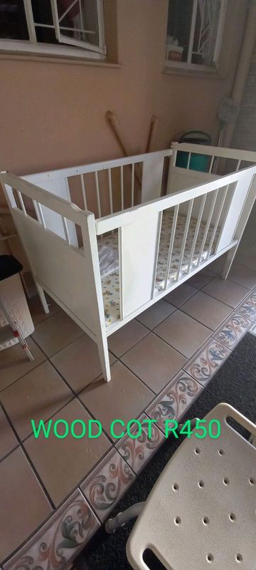 Wood Baby Cot with Mattress