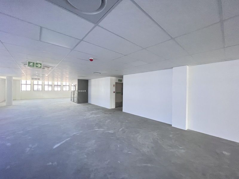 335m² Office To Let in Cape Town City Centre