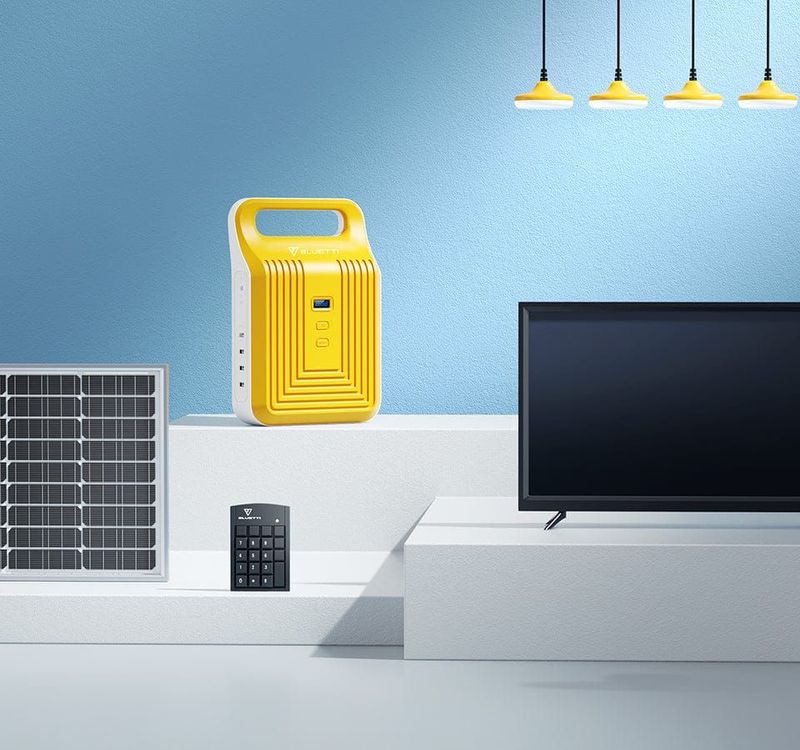 Combo Solar Kits: Panel, 4xLED Lights &amp; 32inch TV &amp; Remote