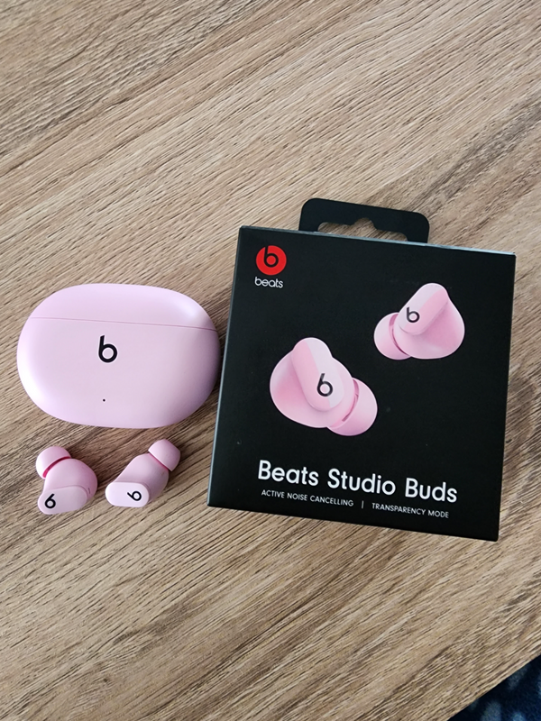 Beats Studio Buds - Pink