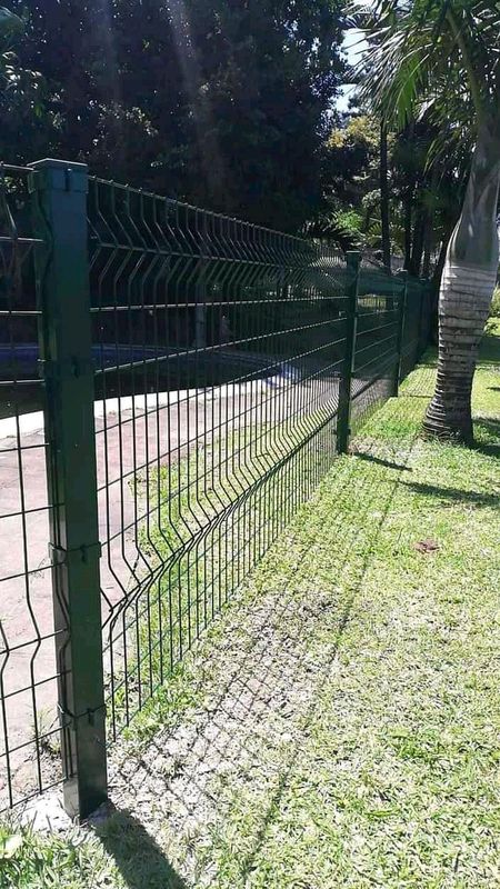 Clear View Fencing