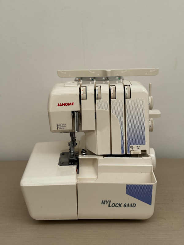 Janome Overlocker/ Serger 644D