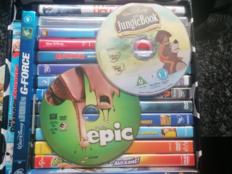 18 Children&#39;s DVD&#39;s