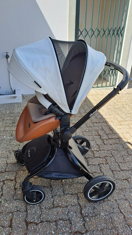 3 in 1 stroller (includes FREE click-fit base)