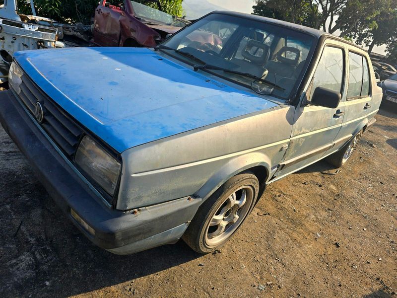 Jetta 1.8 carb spec - Spare Parts (Engine / Gearbox / Shell)