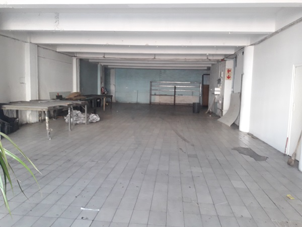 Ground floor Shops to let in clairwood