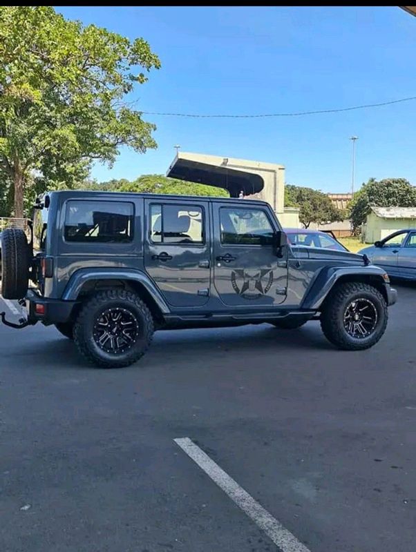 2015 Jeep wrangler V6