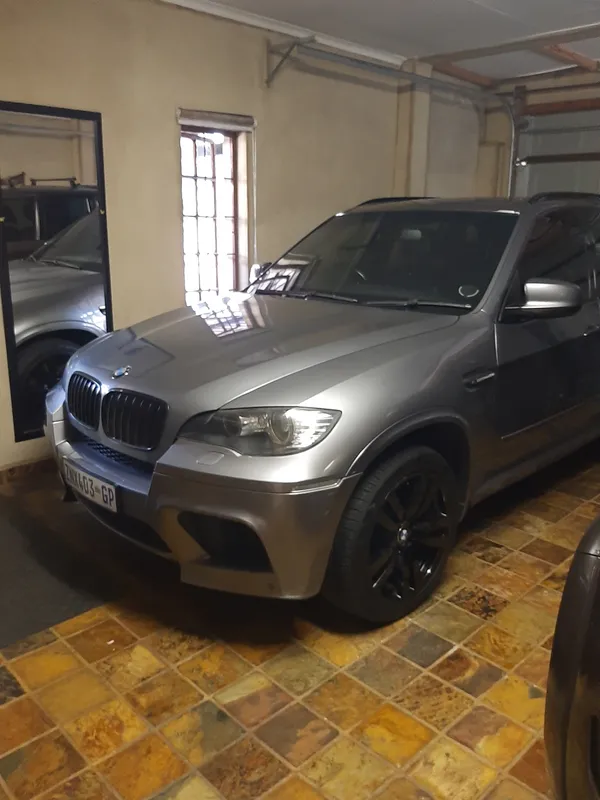 2010 BMW X5 M SUV - 168 000KM