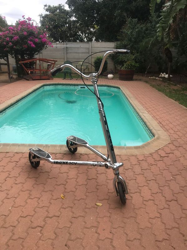 Aluminium trike/skooter