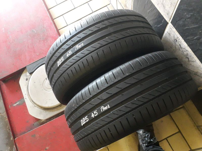 225/45/17×2 runflat continental we are selling quality used tyres at affordable prices call/whatsApp