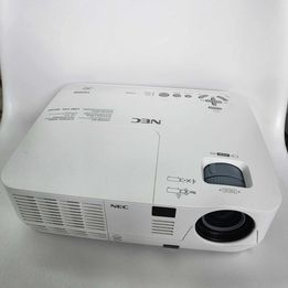 NEC NP-V260XG DLP Projector preowned