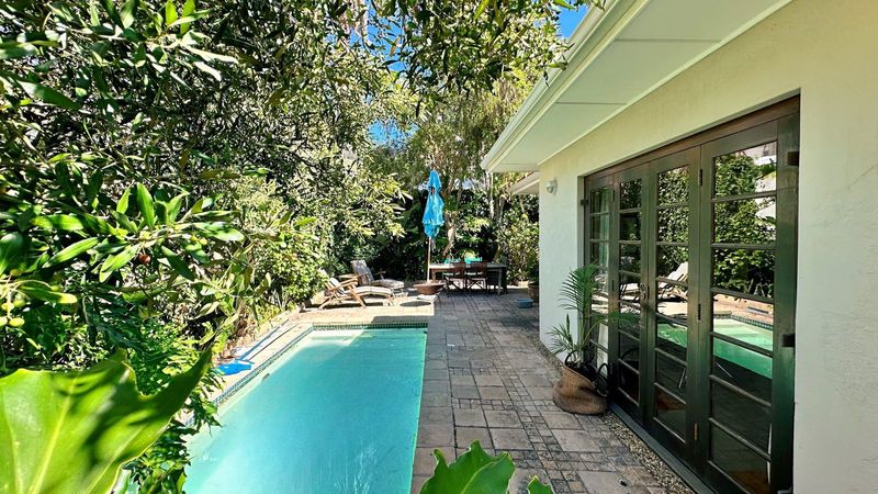 Charming 4-Bedroom Residence with Pool Oasis to Rent in Fresnaye