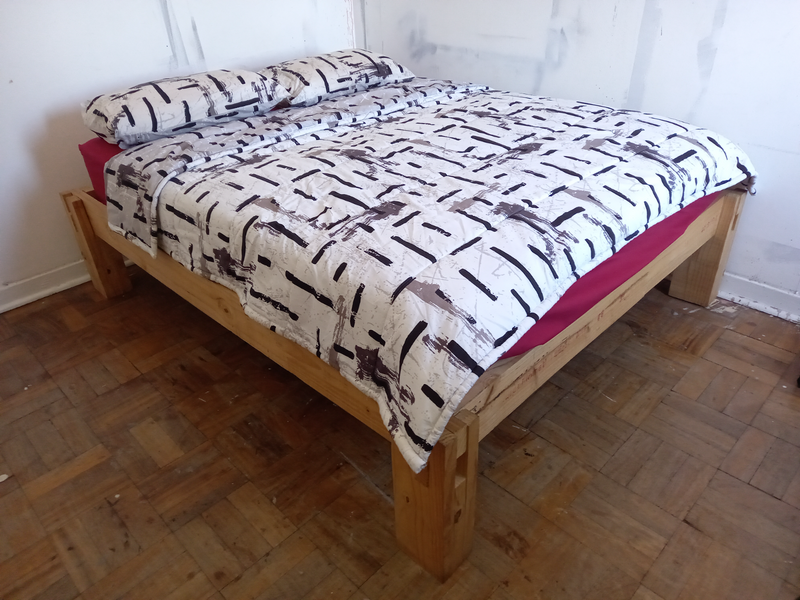 Queen size Rest Assured - Windsor comfort mattress and Japanese Woodwork style, easy-assemble base