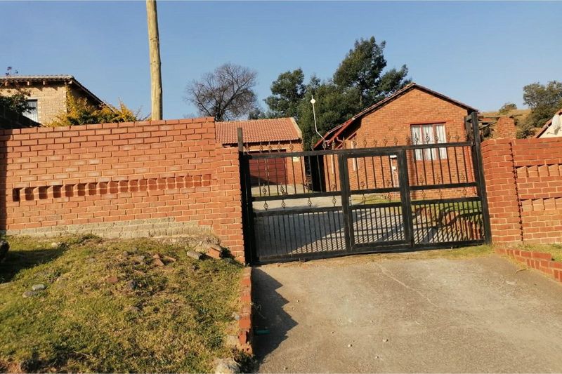3 beds house in Chloorkop