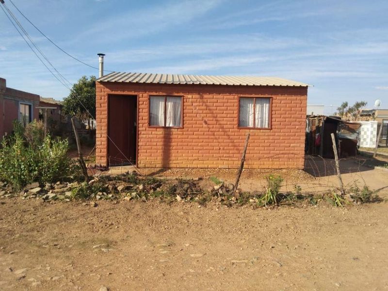 2 Bedroom For Sale In Drieziek