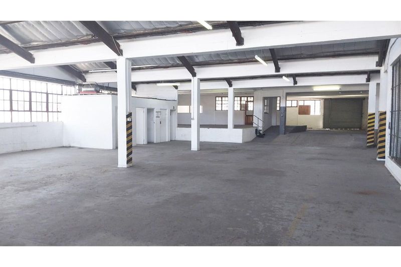 Newly Renovated Warehouse With Office Complex Located in Congella.