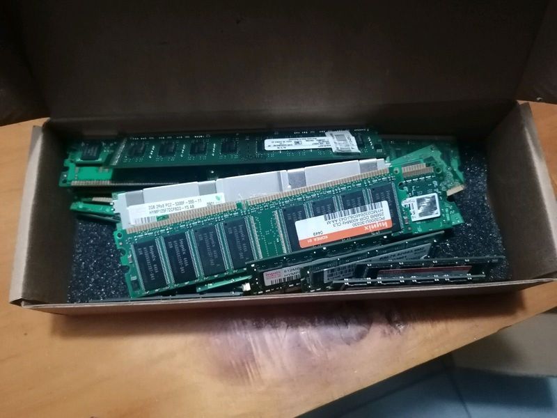 DDR2&amp;DDR3 RAM for sale