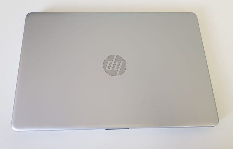 HP Notebook 15 15inch/ Ryzen 5 / 256GB SSD