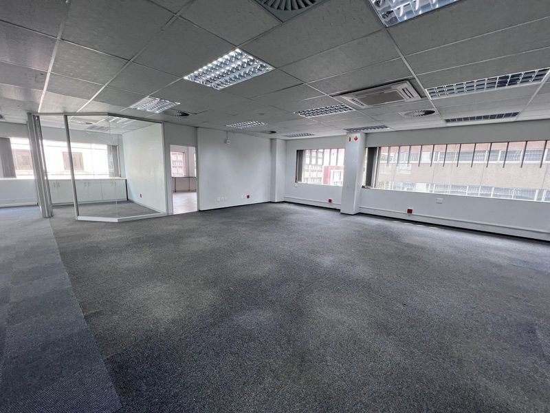 183m² Office To Let in Cape Town City Centre