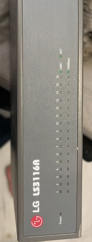 LG LS3116A 10/100 Mbps 16 port network switch