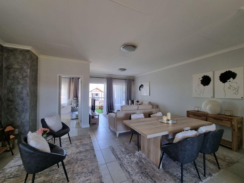 Fully Furnished 2 Bedroom Pent House To let in Blyde Riverwalk Estate