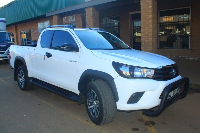 Toyota hilux 2.4 gd6
