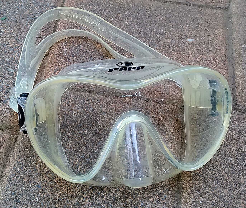 REEF diving mask