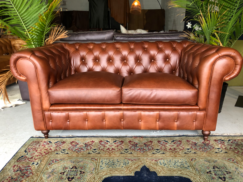 Elegant &amp; stylish 1.8m genuine leather CHESTERFIELD two seater sofa (PIPING FRONT-END DETAILING)