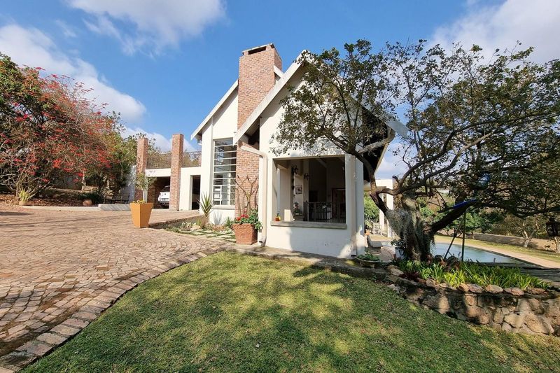 Magnificent 7HA Farm with Nursery Oasis Tranquil Living: Your Oasis Awaits Just Outside Nelspruit