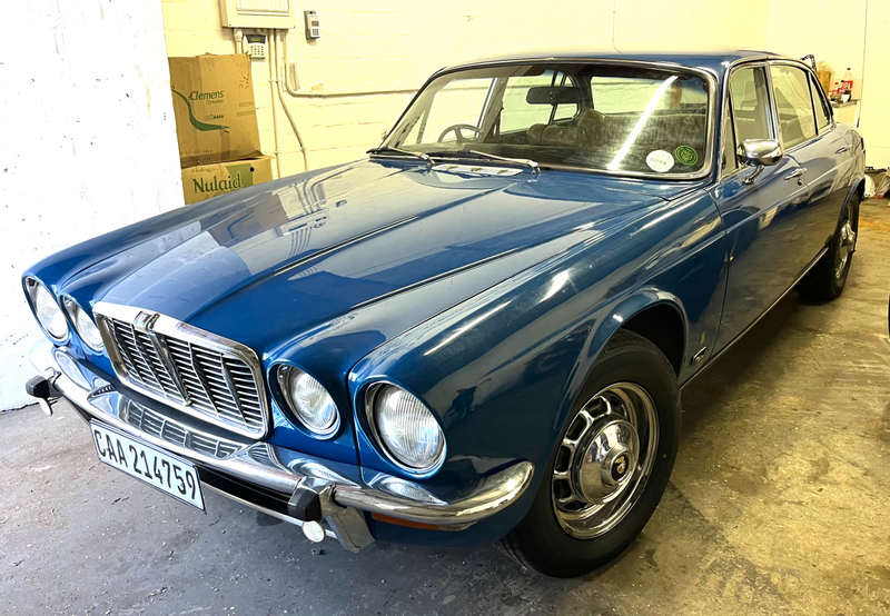 1976 Jaguar XJ6 in EXCELLENT CONDITION