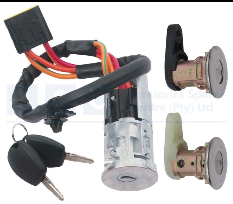 nissan np200 lockset R850