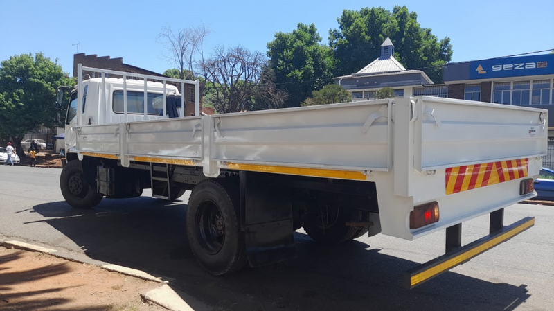 Fuso fm14-213 8ton dropside in an immaculate condition for sale at a giveaway amount