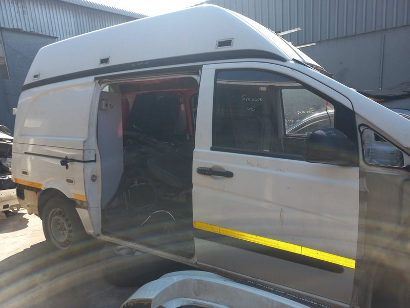 Mercedes-Benz W639 Vito 2010 stripping for spares