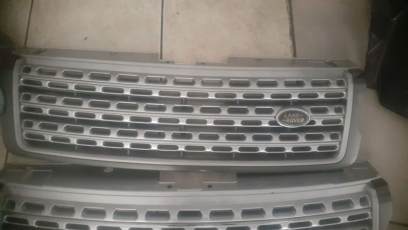 Front grill for land Rover discovery 4