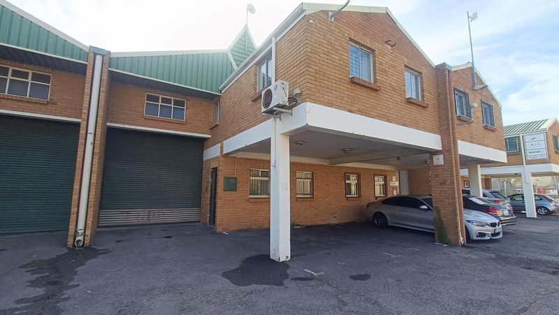 317m2 Warehouse to rent in Montague Gardens