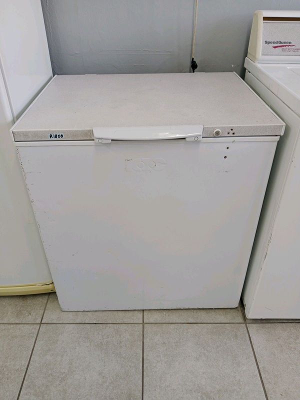 Kic box freezer R1800