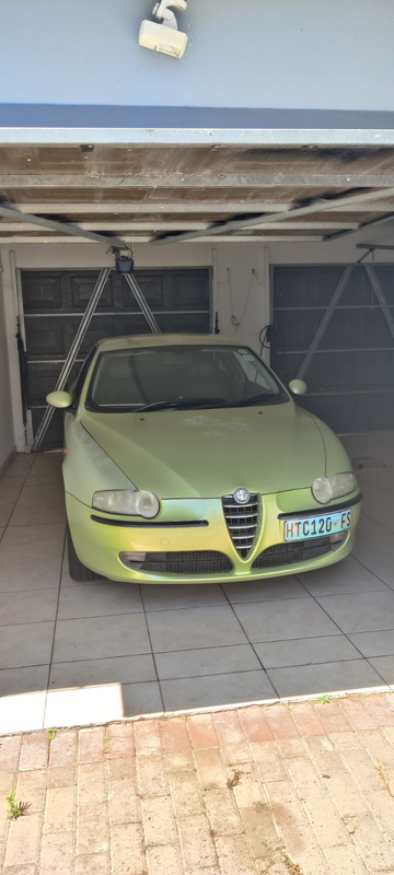 2001 Alfa Romeo 147 Hatchback