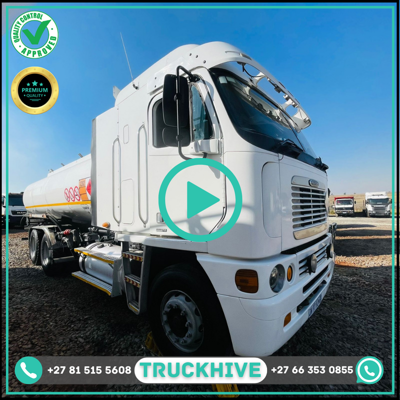 2004 FREIGHTLINER ISX 500 - 20 000 LITRE FUEL TANK TRUCK FOR SALE