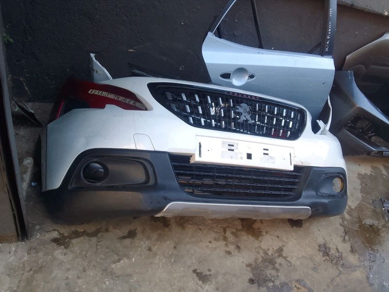 Peugeot 3008 Complete Front Bumper With Grilles